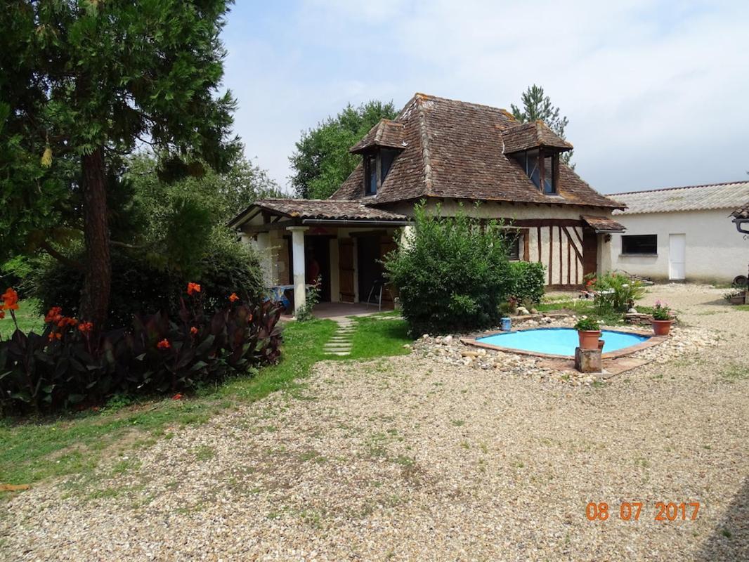 B&B Gilclau Saint-Martial-d'Artenset Esterno foto